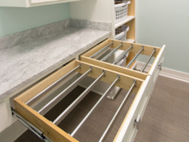 Pull Out Drying Rack