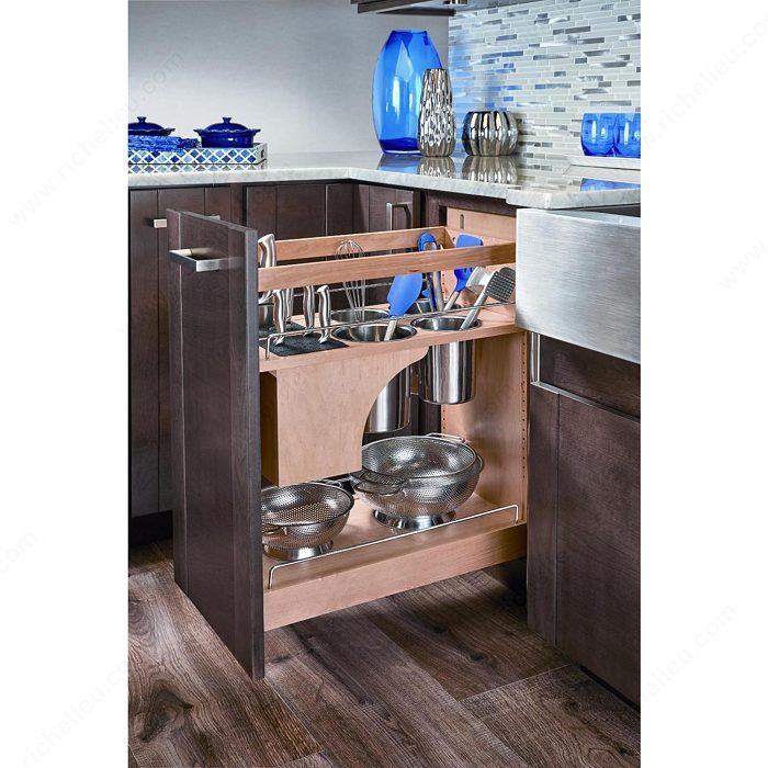 Pull-Out Knife Block with Storage Bins and Shelving